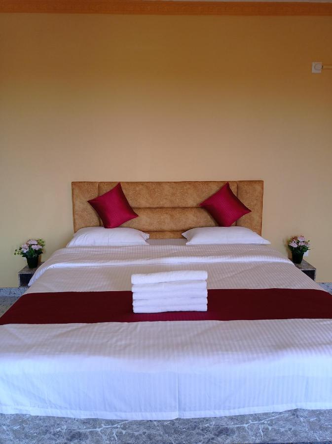 Brit'S Palace Goa Agacaim 外观 照片