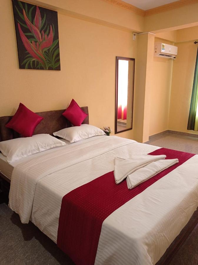 Brit'S Palace Goa Agacaim 外观 照片