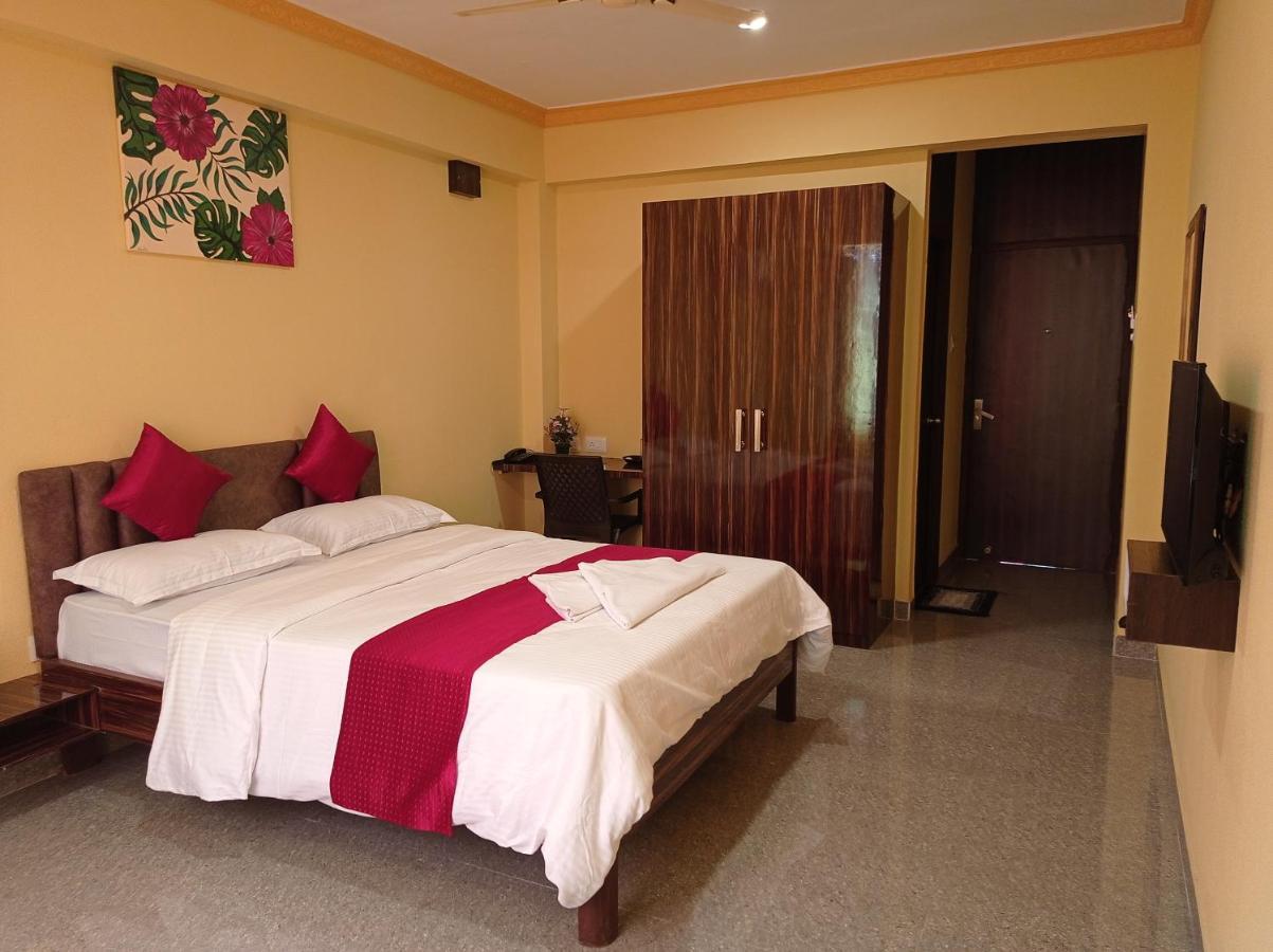 Brit'S Palace Goa Agacaim 外观 照片